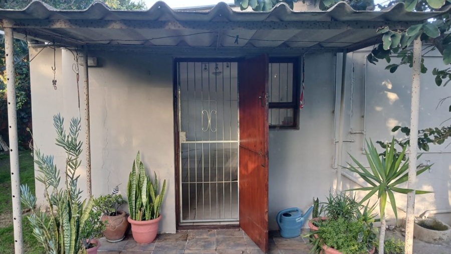 To Let 1 Bedroom Property for Rent in Newton Park Eastern Cape
